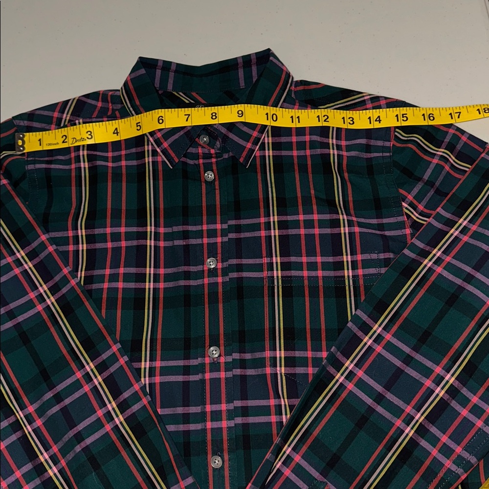 100% Cotton J. Crew Green and Red Plaid Casual Woman's Shirt Size 6. - Picture 9 of 16
